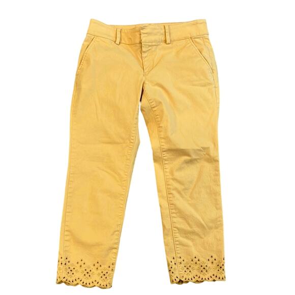 LOFT Girlfriend Chino Pants with Scalloped Eyelet Trim Size 6P - Picture 1 of 9